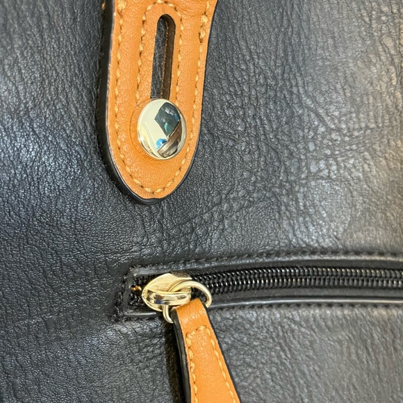 Large Leather Black Bag - Simply Noelle - Picture 4 of 11